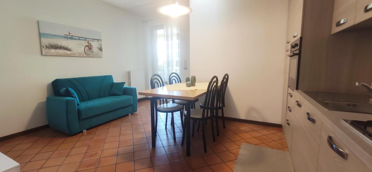 Sara Holiday Rentals Бардолино Екстериор снимка